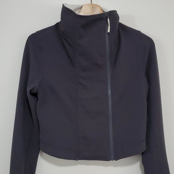 LULULEMON Principal Crop Jacket - Picture 5 of 11